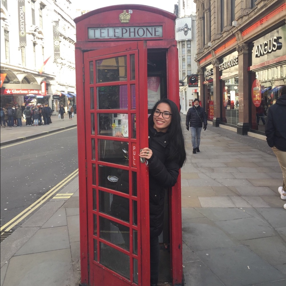 Meet your Posher, Emily